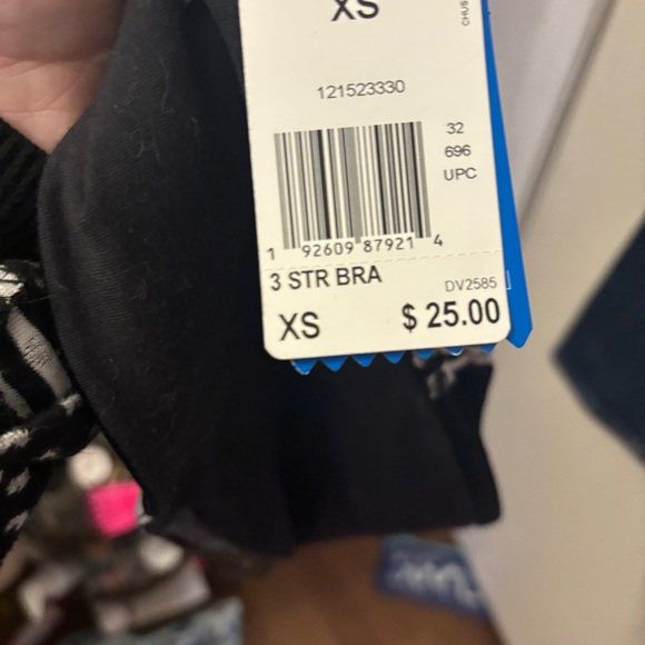 Adidas Black and White Top - Picture 3 of 3